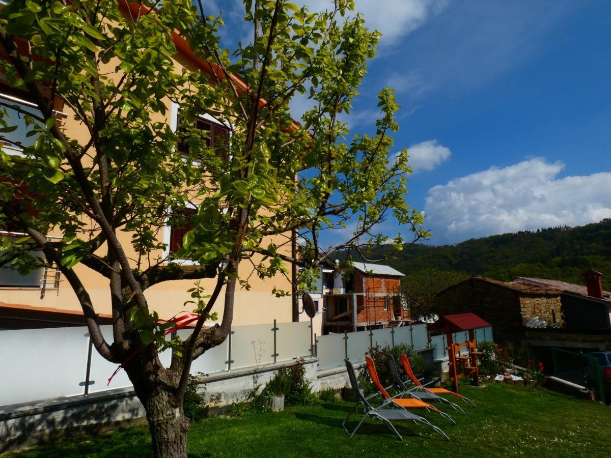 Apartment & Olive Oil Valuma Koper Exterior foto