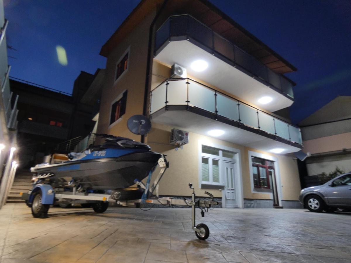 Apartment & Olive Oil Valuma Koper Exterior foto